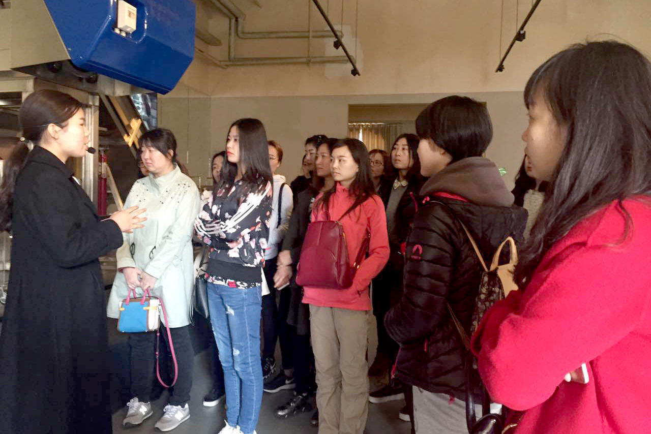 1488963219539714.jpg 2.jpg